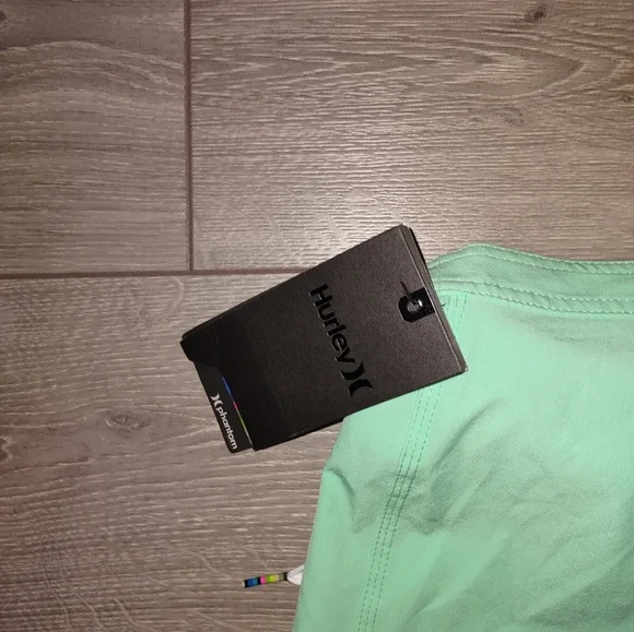 HURLEY water repellant shorts nwt - Picture 5 of 5